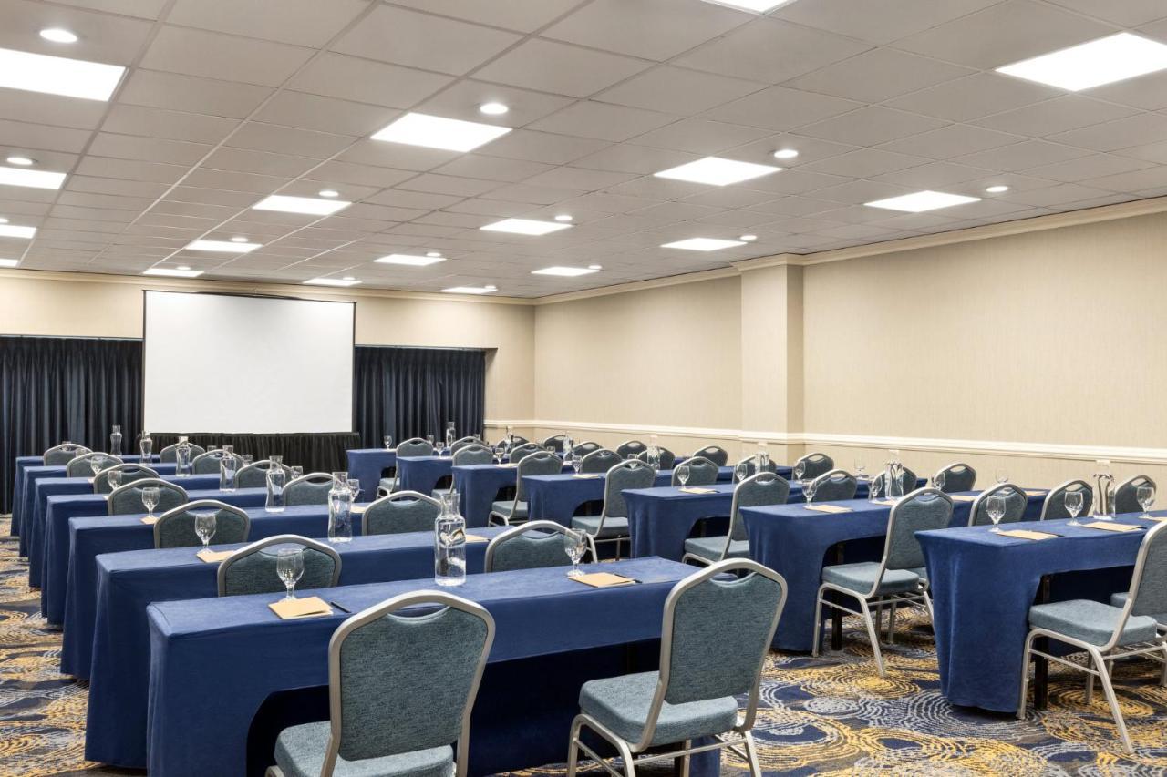 Crowne Plaza Cleveland At Playhouse Square By Ihg Hotell Eksteriør bilde