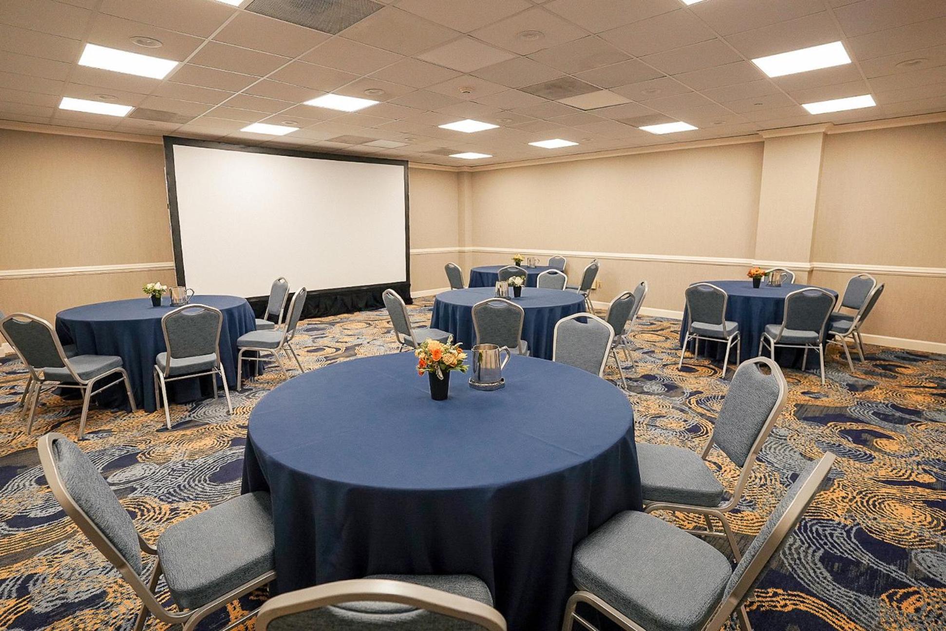 Crowne Plaza Cleveland At Playhouse Square By Ihg Hotell Eksteriør bilde